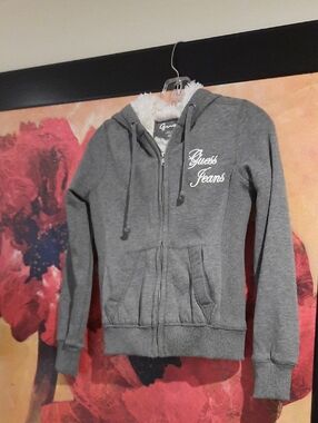 GUESS JEANS Junior's XS Gray Hoodie Jacket Super Fluffy Faux Fur Lining GUESS